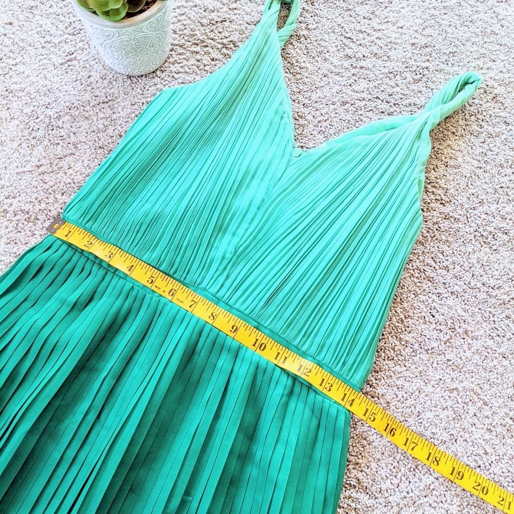 Ombre Green Banana Republic Knife Pleat Dress Tea length midi 6 Occasion Classic - Picture 7 of 8